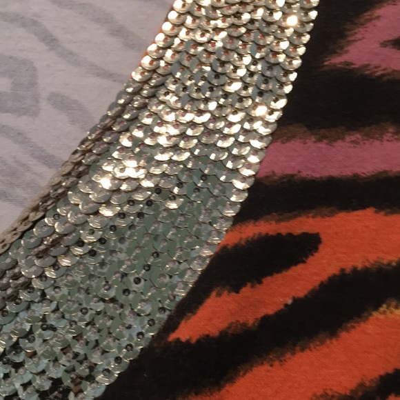 Colorful long sleeve shirt with silver neck - Picture 3 of 6